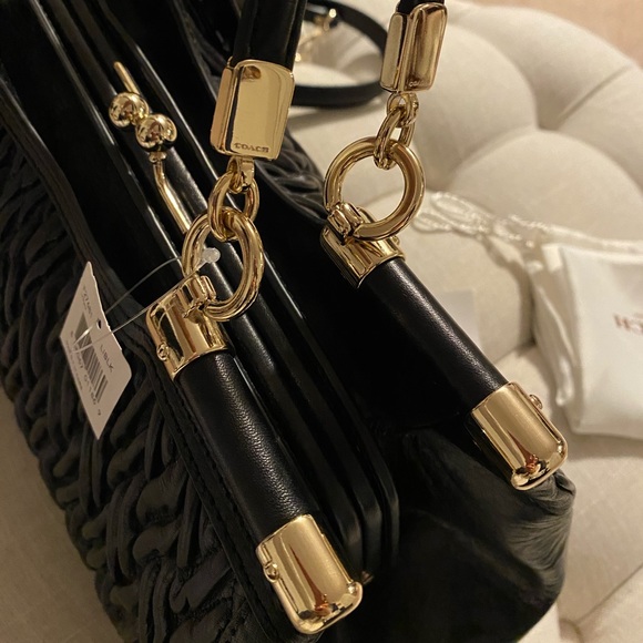 ✨SOLD!✨SALE✨COACH✨NWT MADISON GATHERED LEATHER BAG - Picture 10 of 15